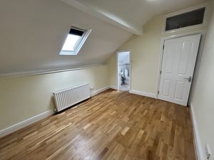 Photo 22- click for photo gallery